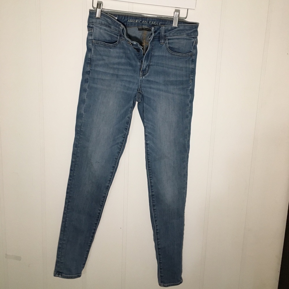 American Eagle skinny jeans